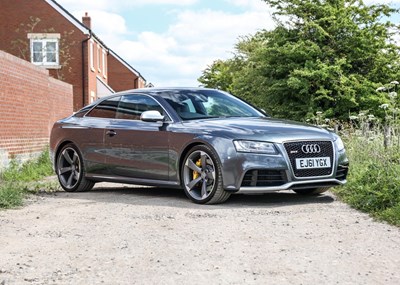 Lot 250 - 2011 Audi RS5 FSI Quattro V8