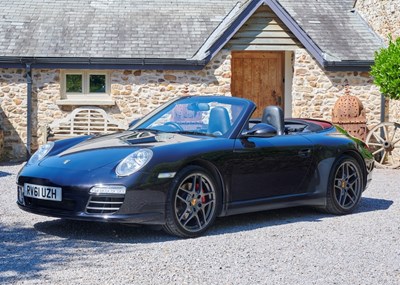 Lot 204 - 2011 Porsche  911/997.2 Carrera 4S Convertible