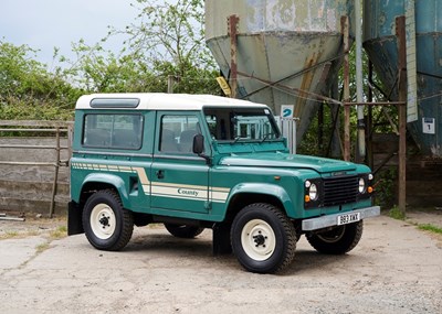 Lot 120 - 1985 Land Rover 90 County Station Wagon