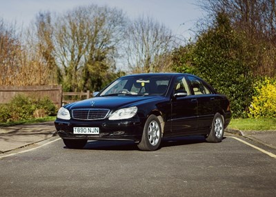 Lot 270 - 1999 Mercedes-Benz S320