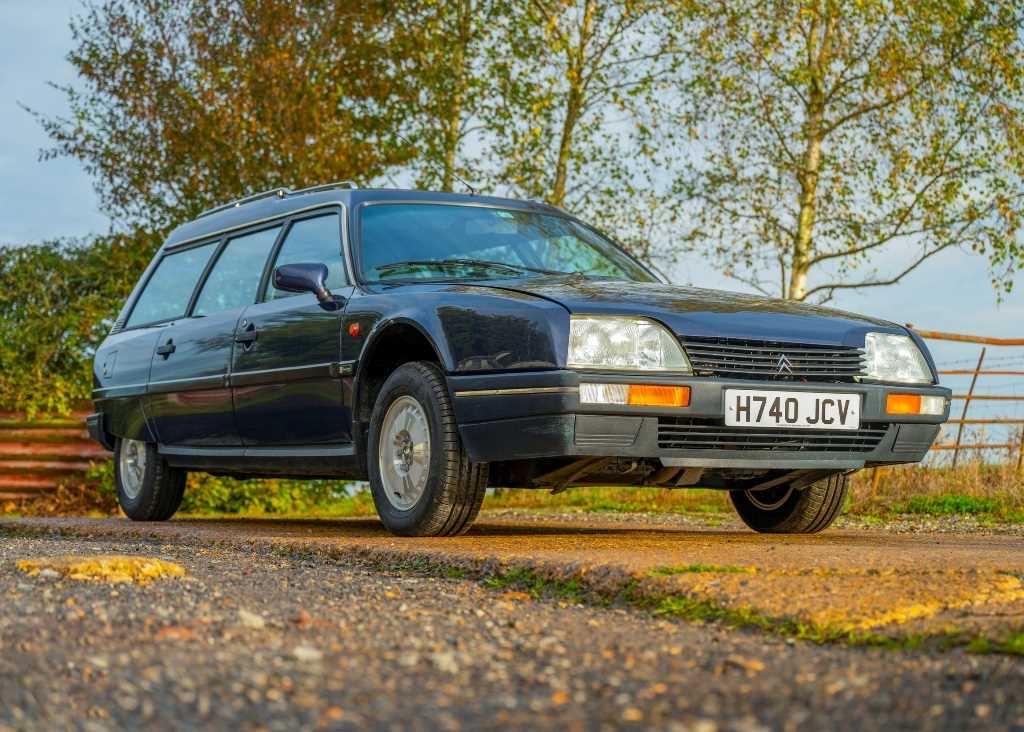 Lot 182 - 1990 Citroën CX Safari