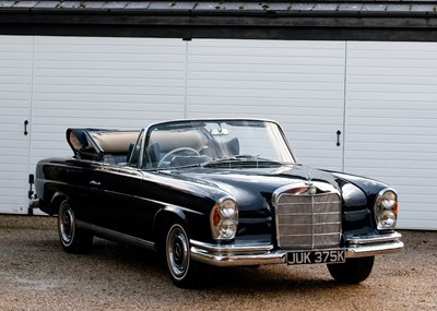 Lot 241 - 1964 Mercedes-Benz 220 SE Convertible