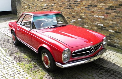 Lot 40 - Mercedes-Benz