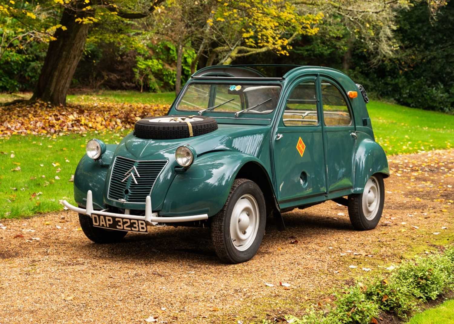 Citroën - 2CV 'Sahara' 1964, the story of a rare french classic. on Citroën - 2CV 'Sahara' 1964, the story of a rare french classic. on