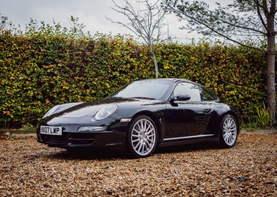 Lot 243 - 2007 Porsche 911 Carrera 4S