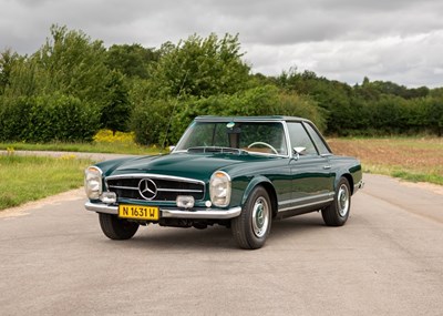 Lot 238 - 1970 Mercedes-Benz  280 SL Pagoda