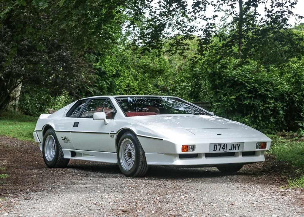 Click for high resolution Lot 132 - 1986 Lotus Esprit Turbo