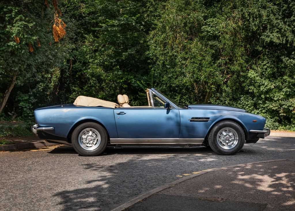 Click for high resolution Lot 187 - 1980 Aston Martin V8 Volante