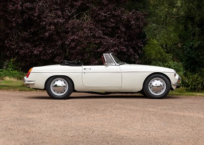 Lot 257 - 1968 MG C Roadster