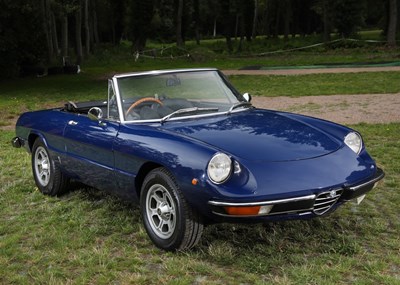 Lot 246 - 1977 Alfa Romeo 2000 Spider