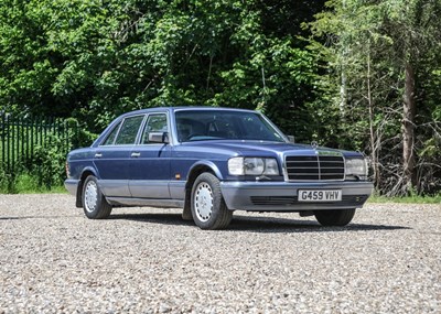 Lot 300 - 1990 Mercedes-Benz  560 SEL