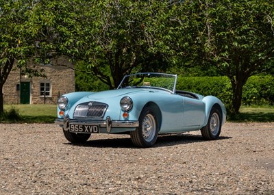 Lot 253 - 1960 MGA Twin Cam Roadster