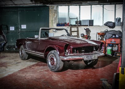 Lot 244 - 1964 Mercedes-Benz 230 SL Pagoda