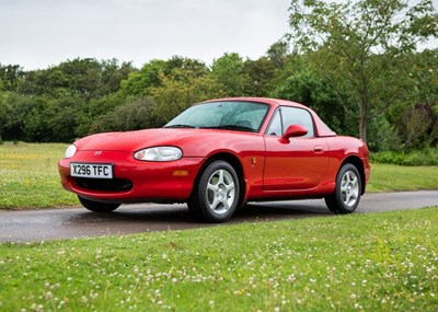 Lot 230 - 2000 Mazda MX-5 'Isola'