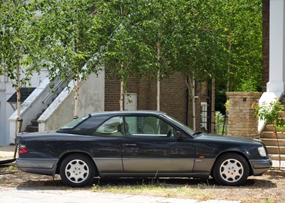 Lot 289 - 1995 Mercedes-Benz E320 Cabriolet Sportline Cabriolet