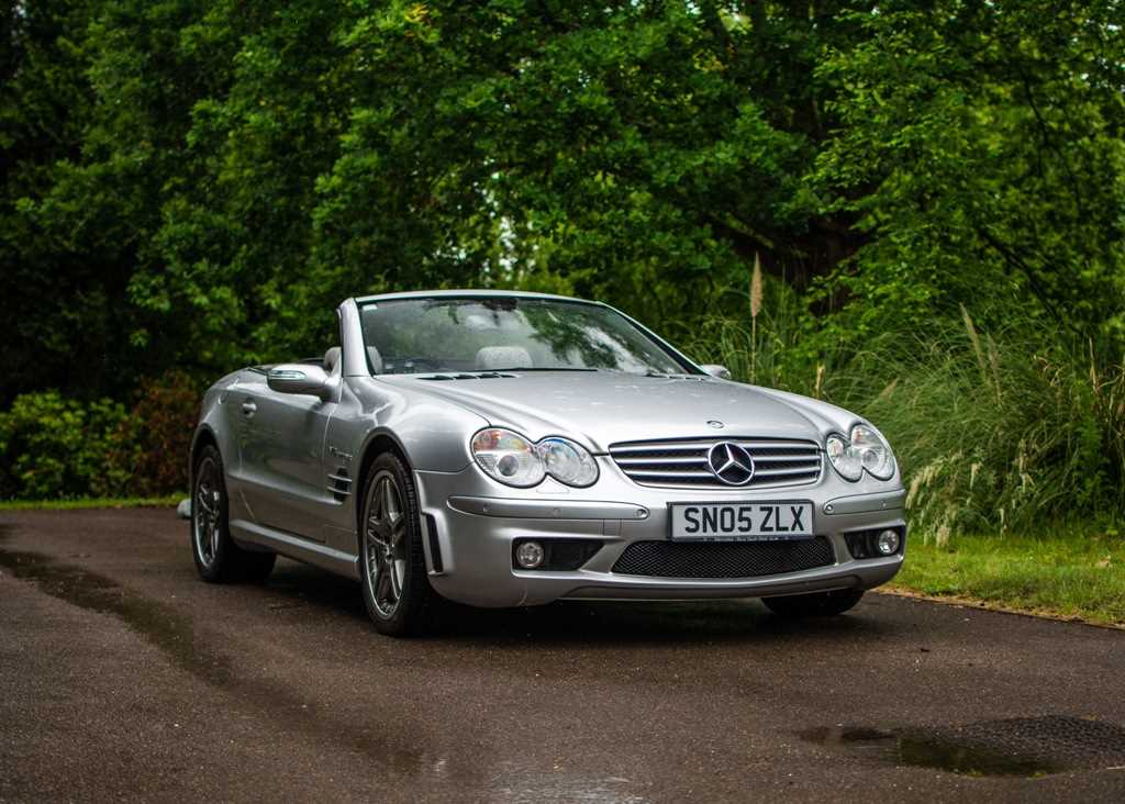 Click for high resolution Lot 135 - 2005 Mercedes-Benz SL55 F1