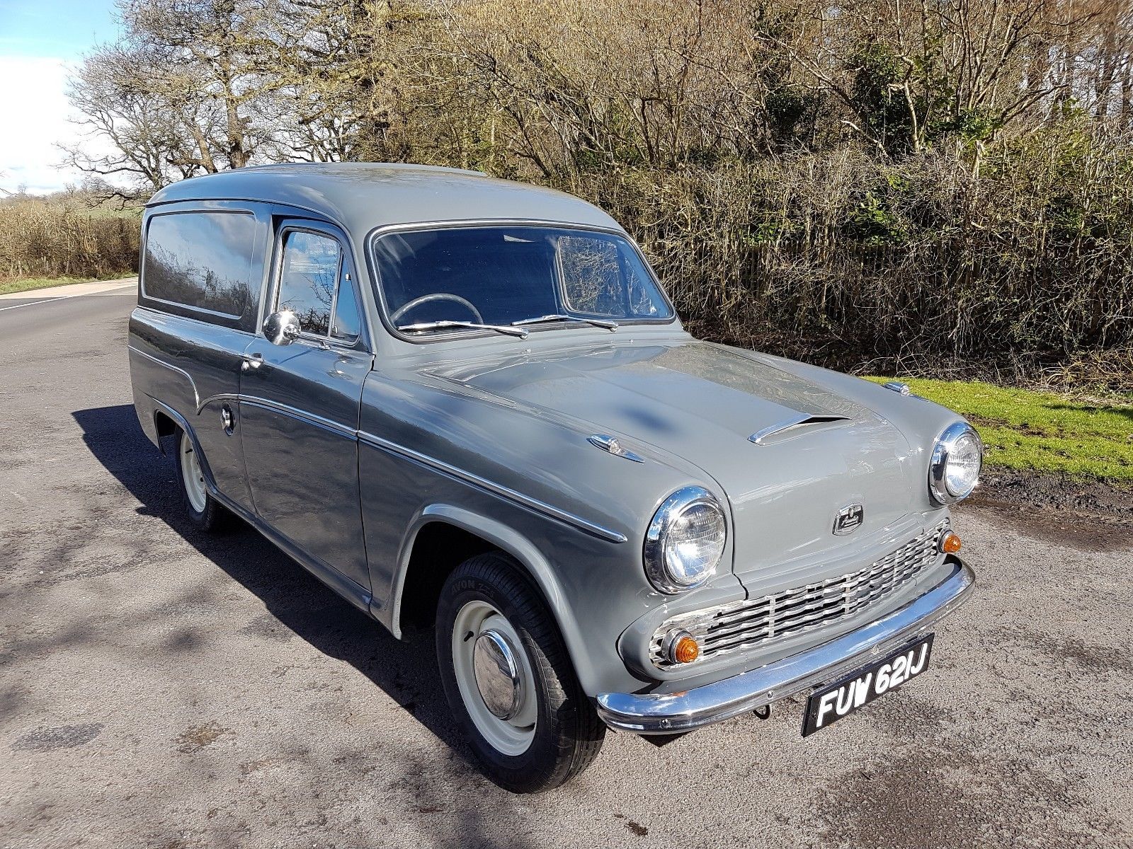 Lot 309 - 1971 Austin A60 Van
