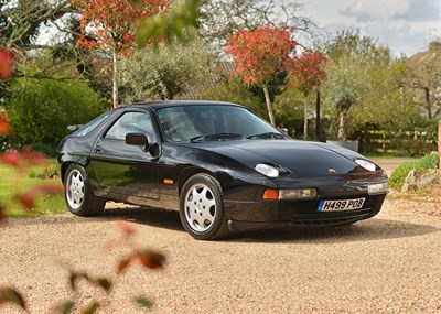 Lot 261 - 1991 Porsche  928 GT