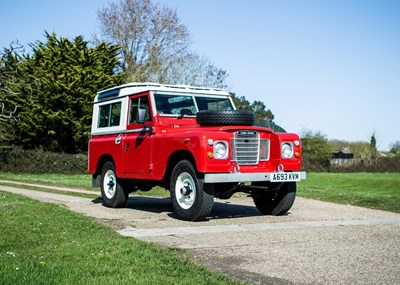 Lot 266 - 1983 Land Rover Series III 88''Country  Safari