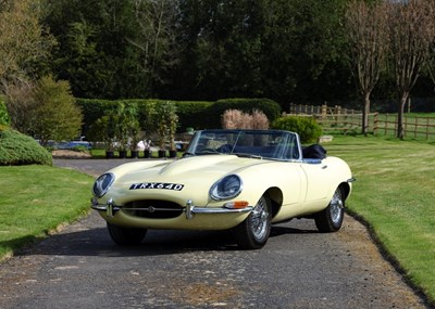 Lot 226 - 1966 Jaguar E-Type Series I Roadster (4.2 litre)