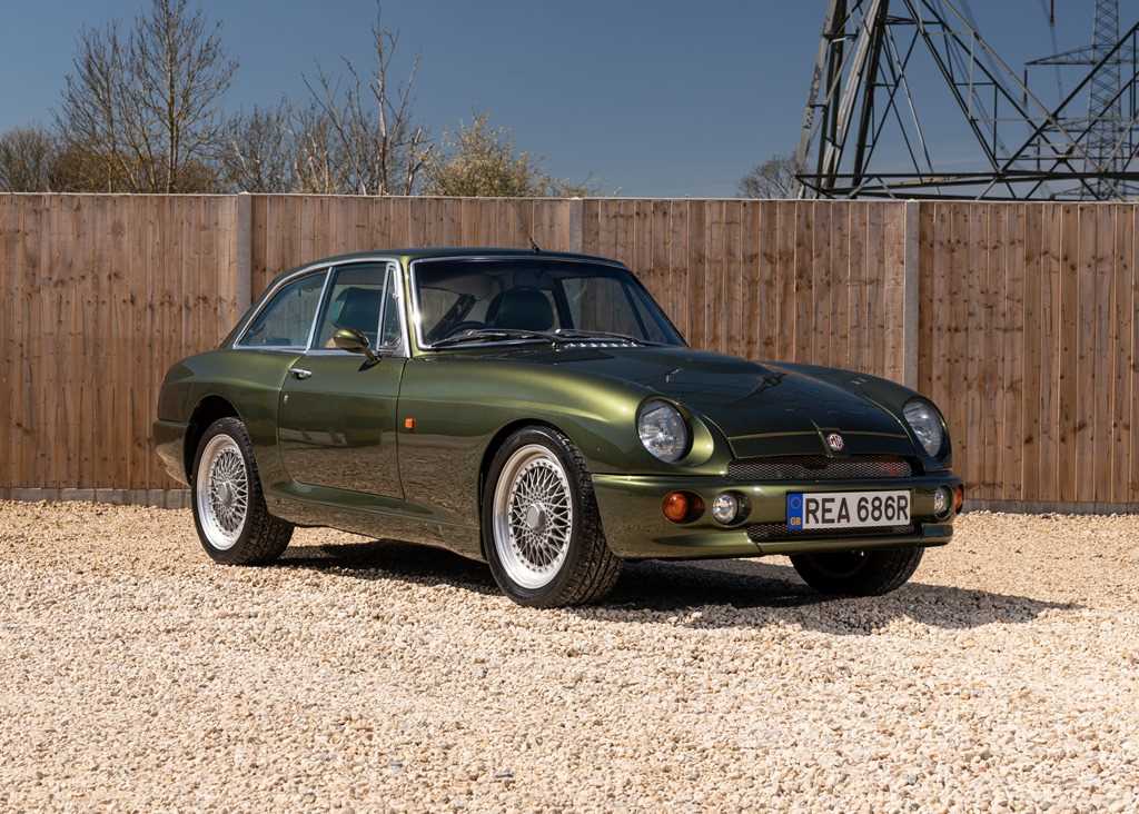 Click for high resolution Lot 170 - 1976 MG B GT RV8 (Recreation)