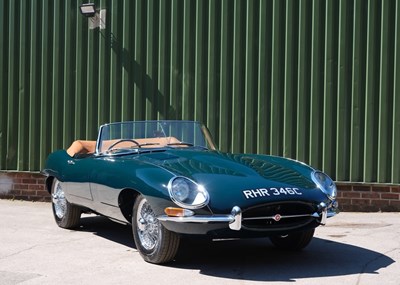 Lot 200 - 1965 Jaguar  E-Type Series I Roadster (4.2 litre)