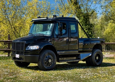 Lot 241 - 2007 Freightliner  Custom