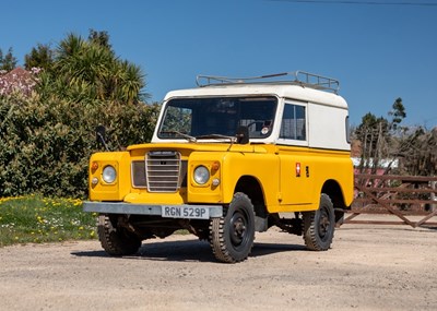 Lot 160 - 1975 Land Rover Light Van