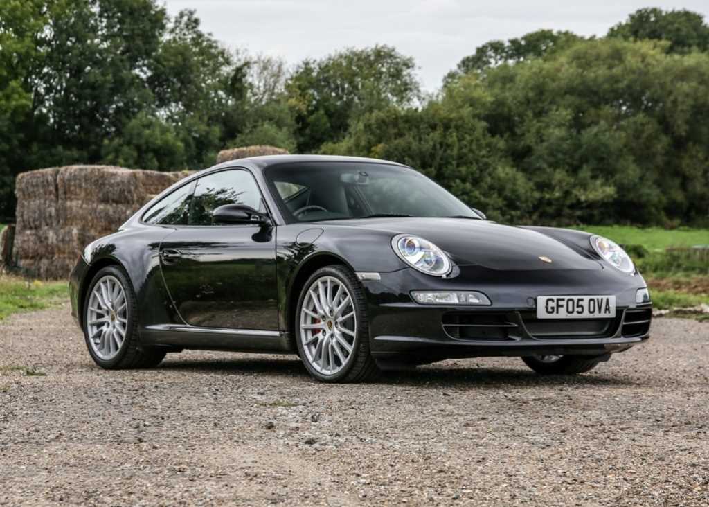 Click for high resolution Lot 141 - 2005 Porsche  911 Carrera S