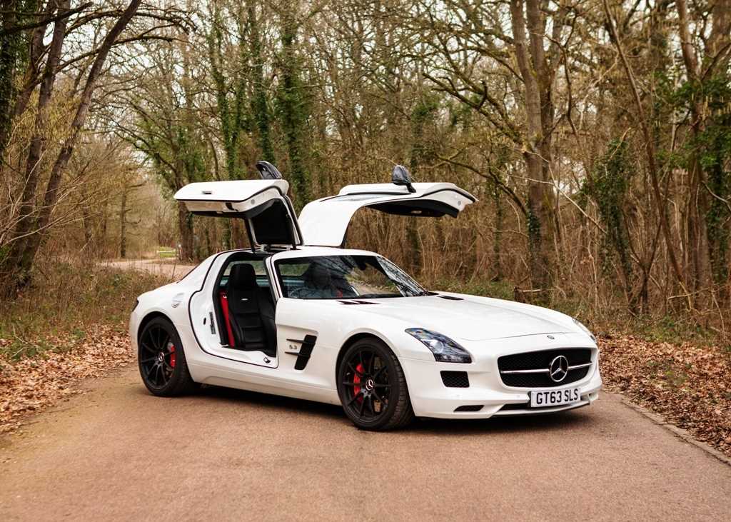 Lot 240 - 2014 Mercedes-Benz SLS GT AMG Coupé
