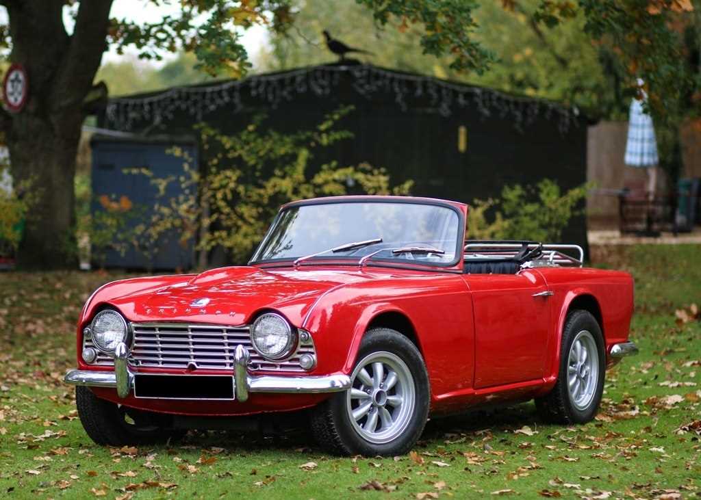 Click for high resolution Lot 137 - 1961 Triumph  TR4