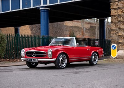 Lot 149 - 1966 Mercedes-Benz  230 SL Pagoda