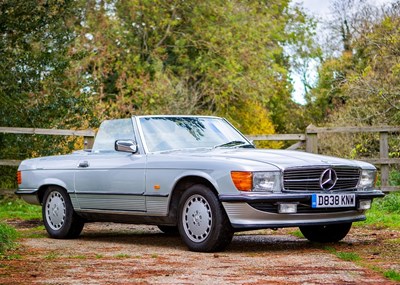 Lot 302 - 1987 Mercedes-Benz 420SL Roadster