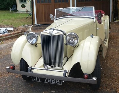 Lot 279 - 1937 MG VA