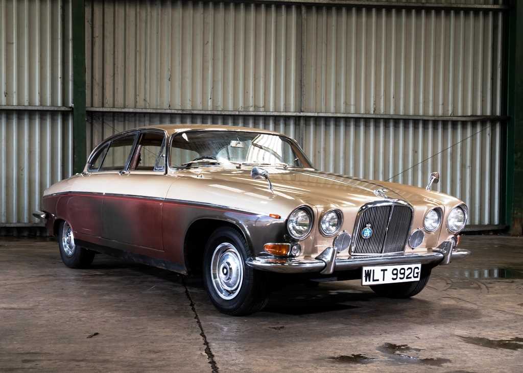 Lot 379 - 1968 Jaguar 420G