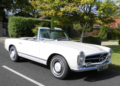 Lot 331 - 1964 Mercedes-Benz 230SL