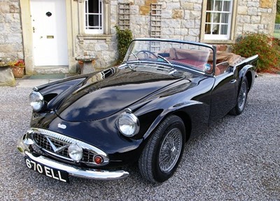 Lot 370 - 1962 Daimler SP250