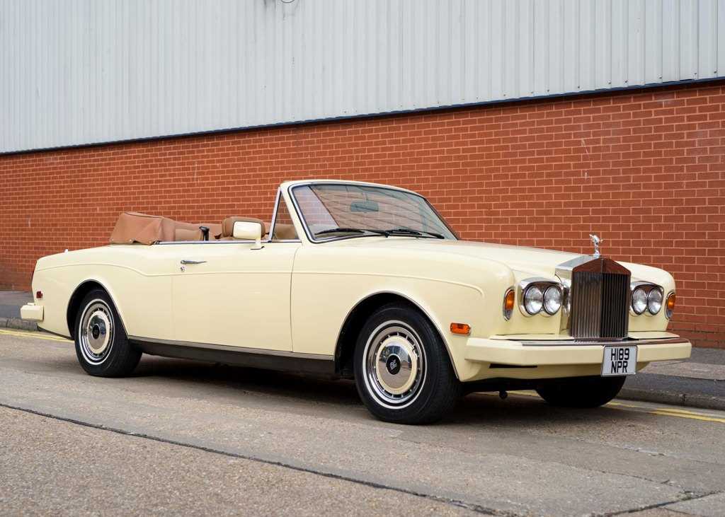 Lot 231 - 1991 Rolls-Royce Corniche III Convertible