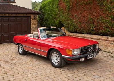 Lot 167 - 1982 Mercedes-Benz  SL 500 Roadster