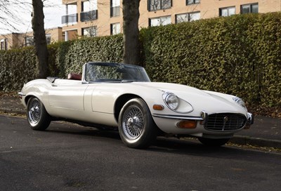 Lot 238 - 1974 Jaguar  E-Type Series III Roadster