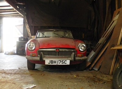 Lot 361 - 1965 MGB Roadster