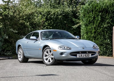 Lot 259 - 1997 Jaguar  XK8 Coupé