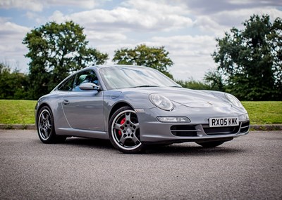 Lot 235 - 2005 Porsche 991/997 Carrera 2S