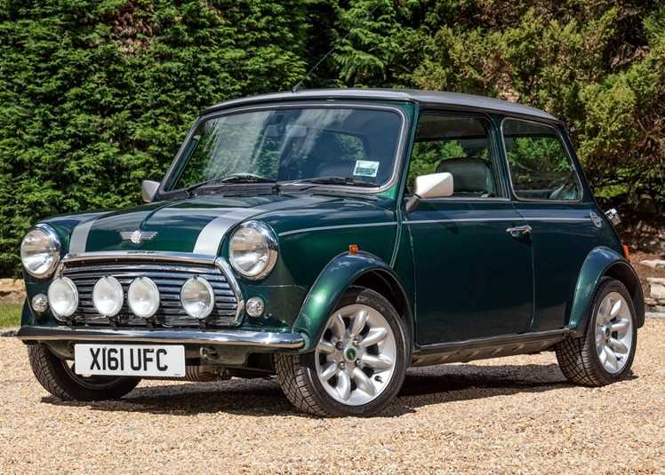 2000 R Mini Lot 118 - 2000 Rover Mini Cooper Sport