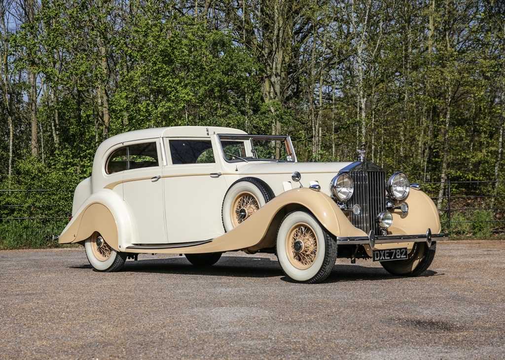 Elegant Rolls Royce Phantom 1935 Images