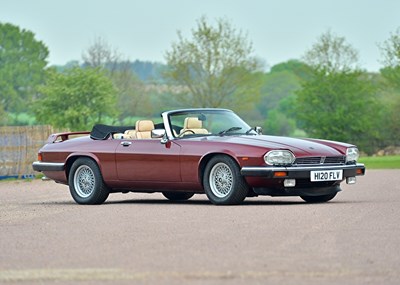 Lot 270 - 1962 Jaguar E-Type Series I Fixedhead Coupé