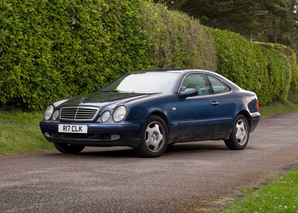 Lot 272 - 1998 Mercedes-Benz CLK 320 Elegance Kompressor