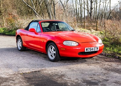 Lot 258 - 2000 Mazda MX-5