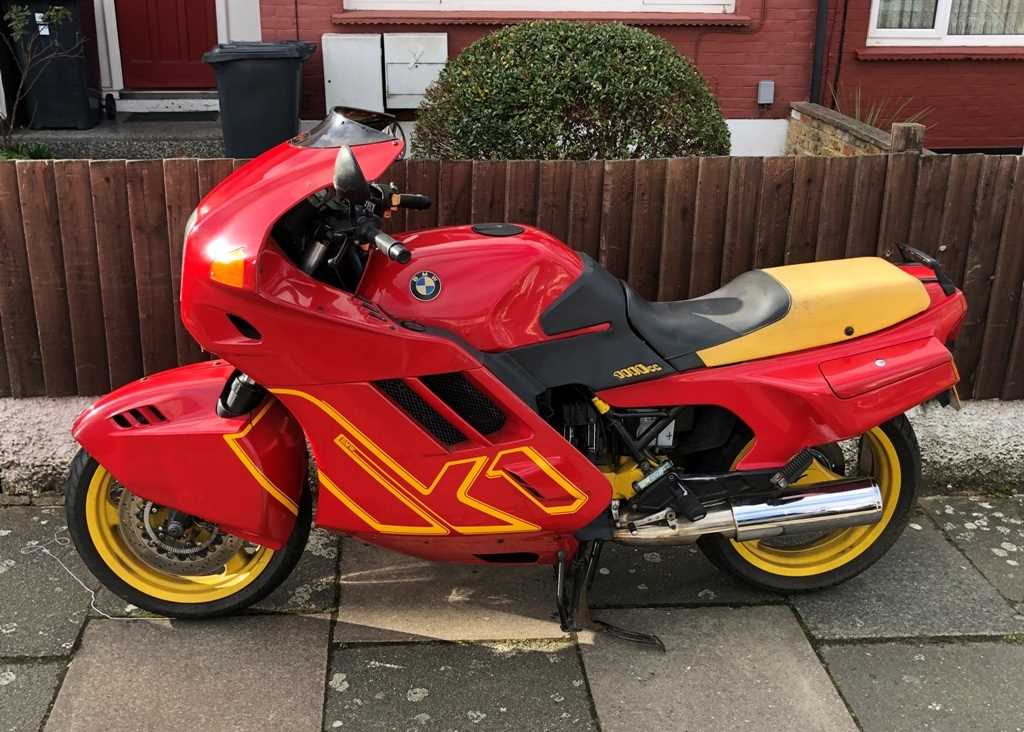 Click for high resolution Lot 107 - 1989 BMW K1 Motosport