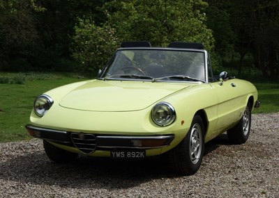 Lot 226 - 1972 Alfa Romeo 2000 Spider